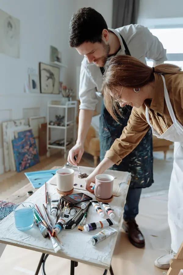 Imagen de personas en un evento social